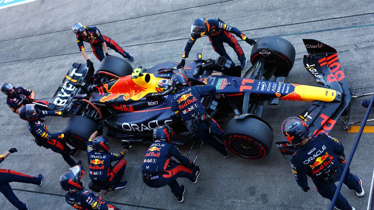 Zdjęcie okładkowe artykułu: Materiały prasowe / Red Bull / Na zdjęciu: Sergio Perez