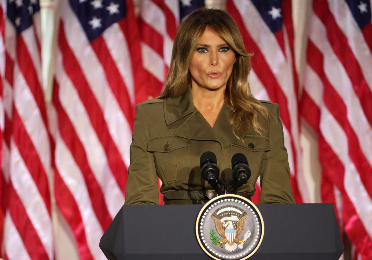 Melania Trump skrytykowana za swoje oświadczenie. "Postawiła się w roli ofiary"