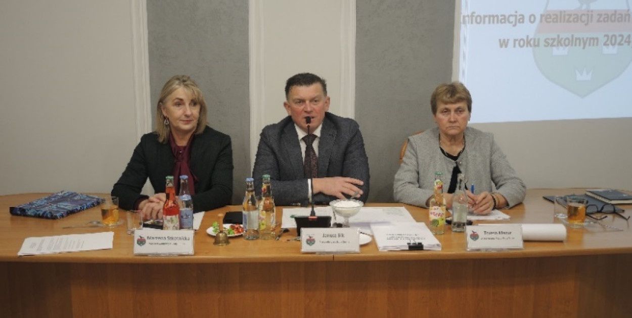 Padew Narodowa: Rada Gminy przyjęła pakiet ulg podatkowych