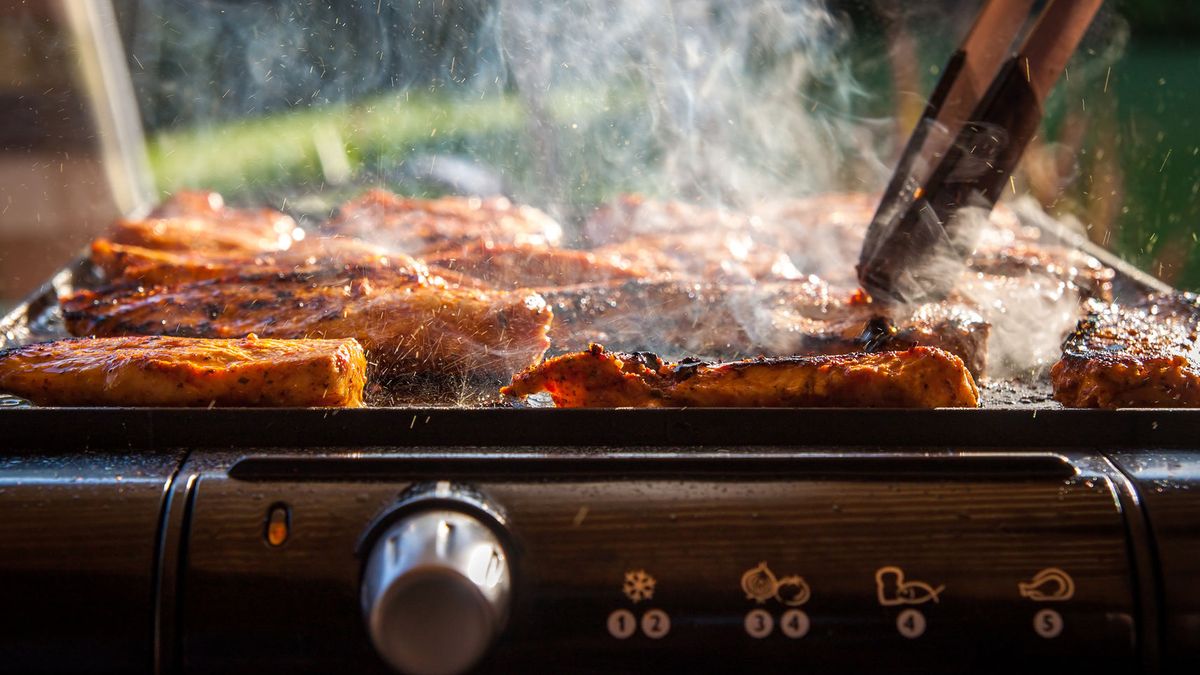 Grillowanie nie takie zdrowe. Najbardziej szkodliwe dla zdrowia grille węglowe