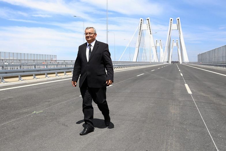 Mateusz Morawiecki obiecał 5 mld zł na lokalne drogi