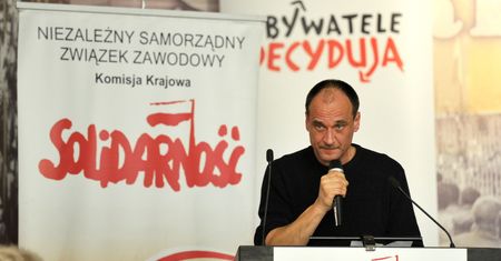 "Platforma Oburzonych to tylko krytyka dla krytyki"