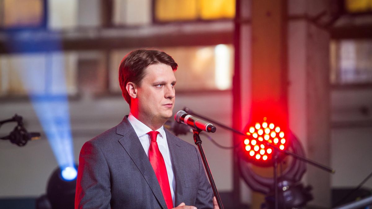 Filip Rdesiński przemianował Radio Merkury na Radio Poznań.