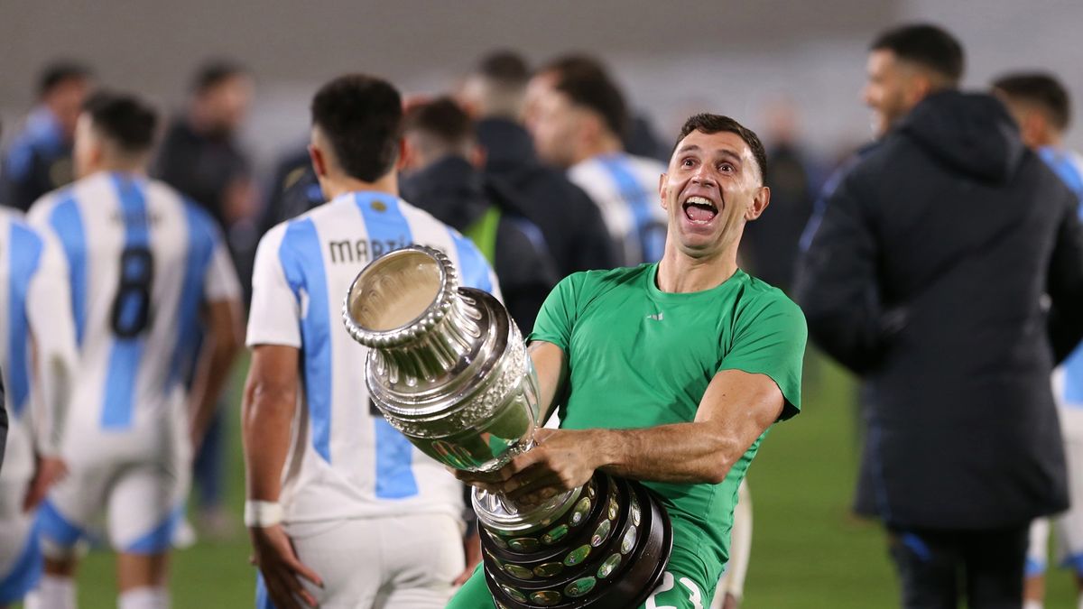 Getty Images / Daniel Jayo / Na zdjęciu: Emiliano Martinez