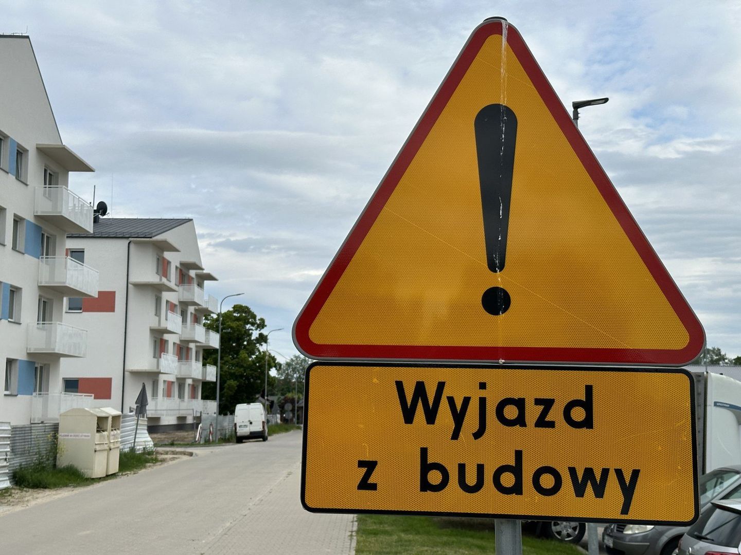 Maksymalny termin przekazania mieszkań najemcom, to drugi tydzień lipca
