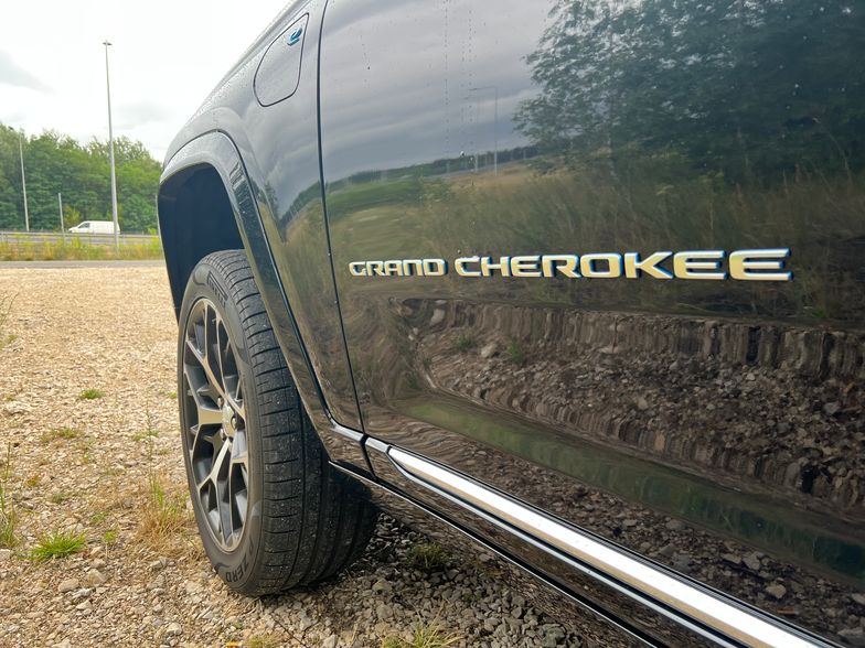 Jeep Grand Cherokee to terenowy SUV