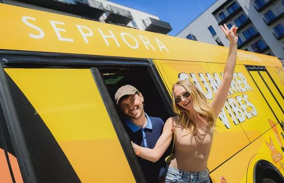 Sephora BeautyBus rusza w wakacyjną trasę – i będzie się działo