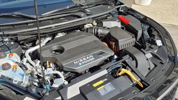 Pierwsza jazda: tankujesz benzynę, jeździsz jak elektrykiem. Nowy e-Power naprawdę jest oszczędniejszy
