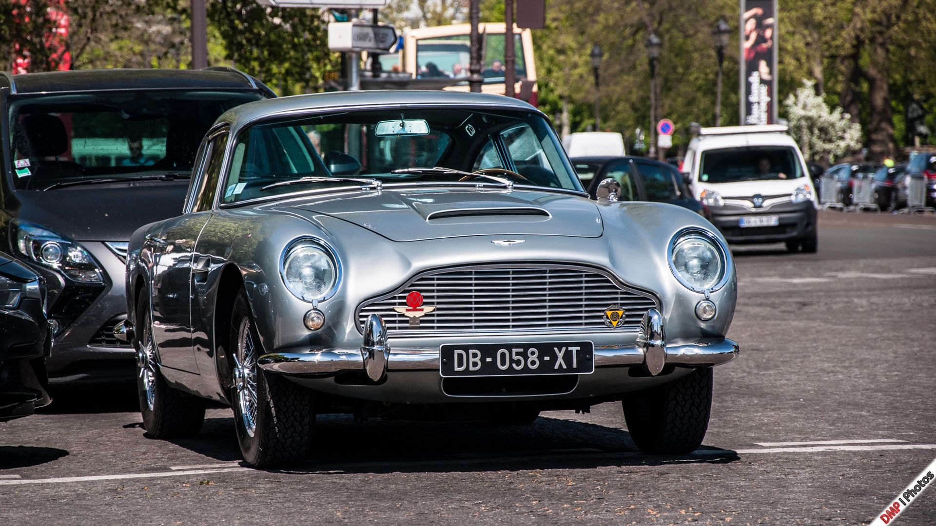 Aston Martin DB5 Pełna rozdzielczość