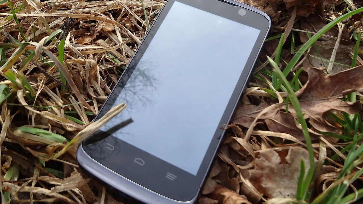 ZTE Blade III Pro — test i recenzja naprawdę taniego smartfonu 1