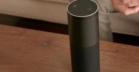 Amazon jest przekonany, że będziemy chcieli rozmawiać z głośnikiem
