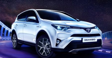 Oprogramowanie w samochodach Toyoty każe kierowcom... chodzić?