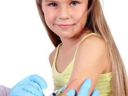Rodzice nie chcą szczepić córek przeciwko HPV