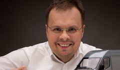 Carsmile uruchamia platformę z samochodami dostawczymi