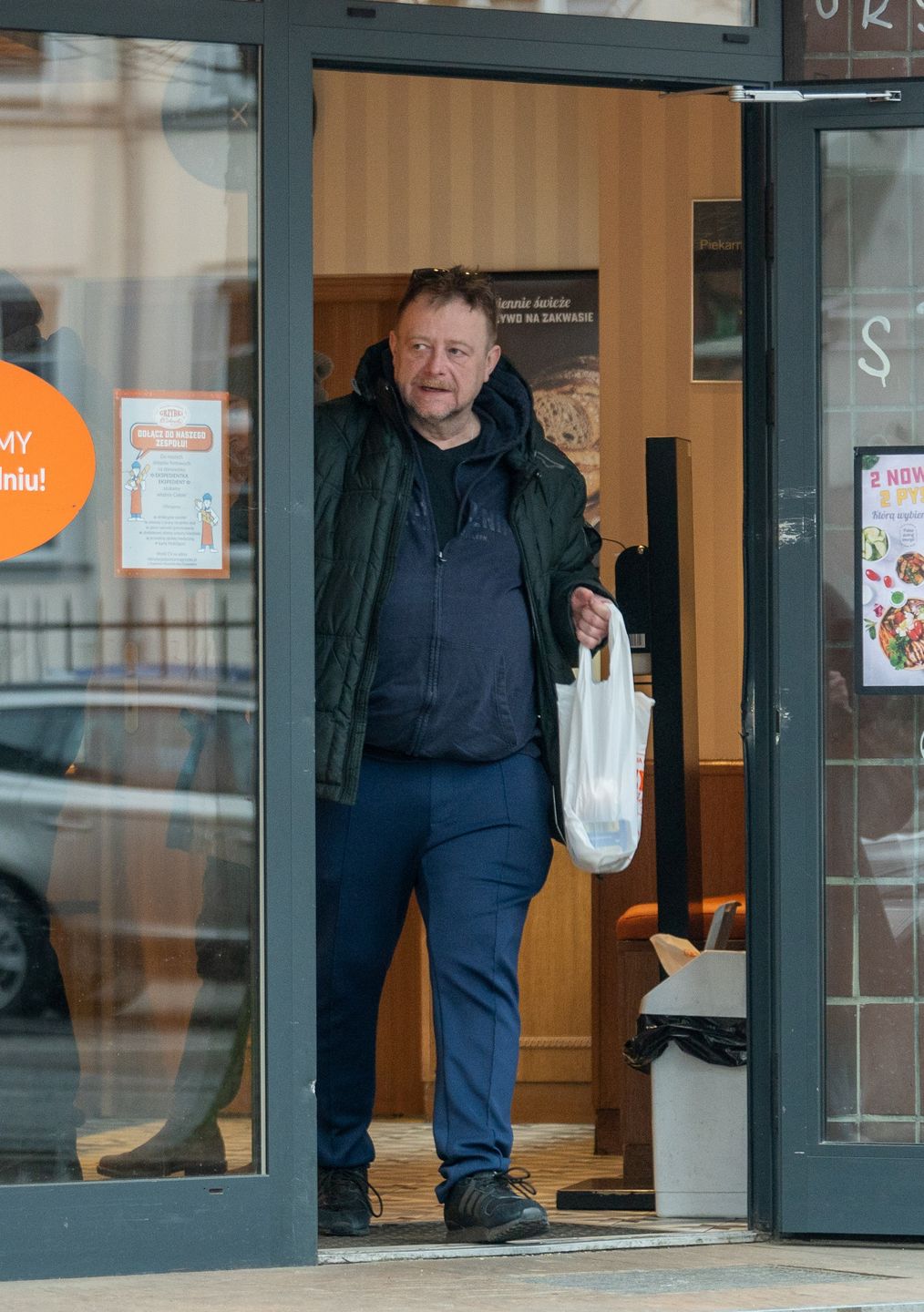 Dawno niewidziany Olaf Lubaszenko "przyłapany" na mieście 