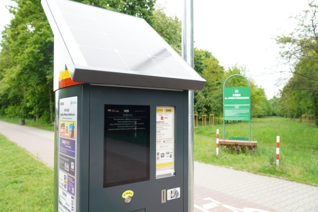 Nowe parkomaty stanęły na obrzeżach parku na Zdrowiu. Zaczną działać 1 czerwca