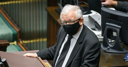 Sejm. Jarosław Kaczyński niespodziewanie opuścił salę obrad
