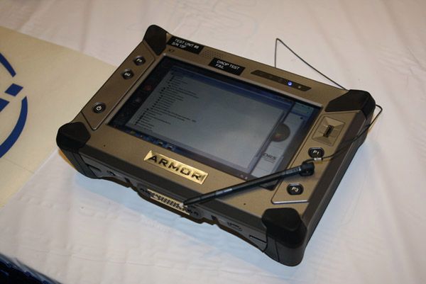 DRS Armor X7 - tablet do zadań specjalnych [wideo] 3