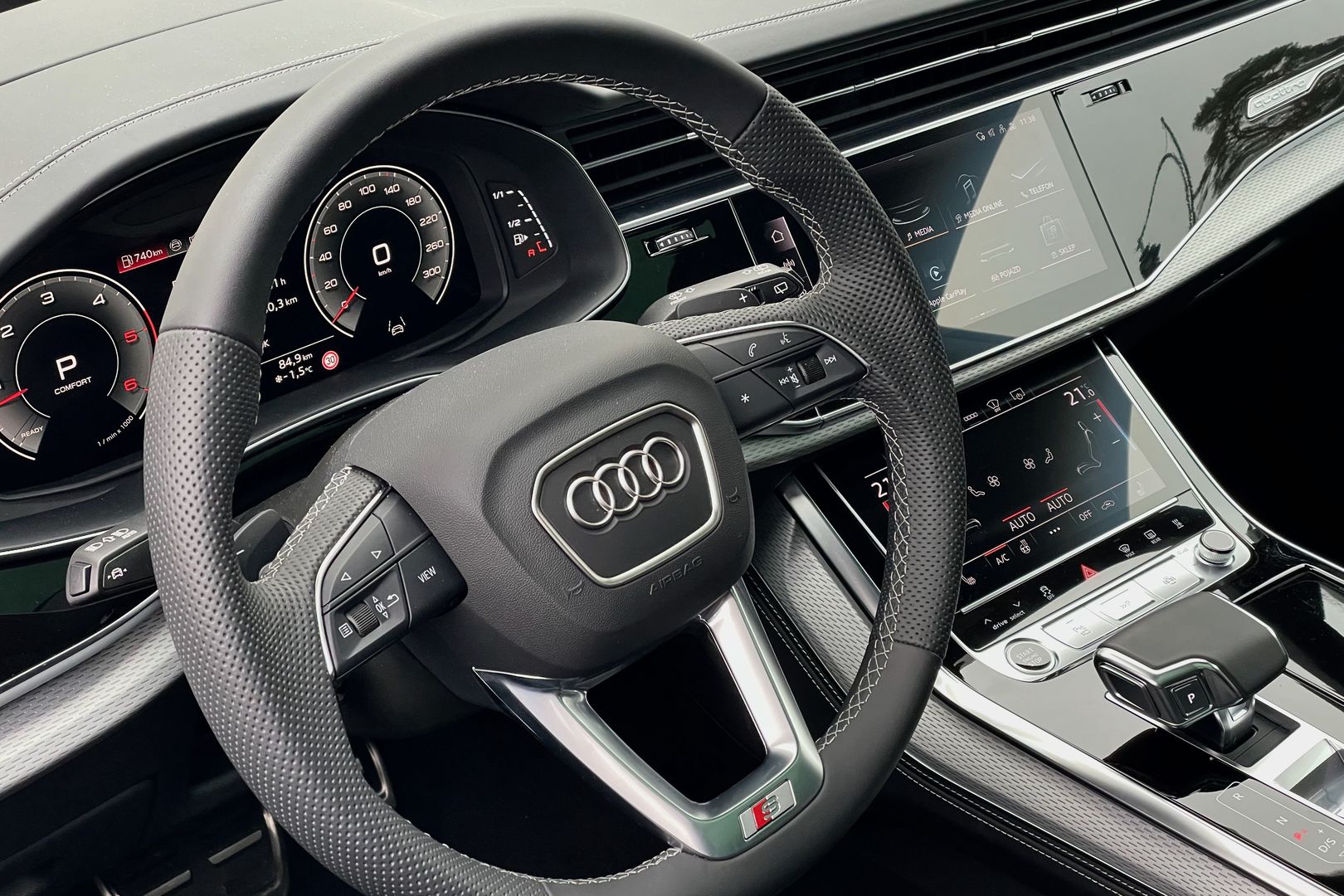 Audi Q8