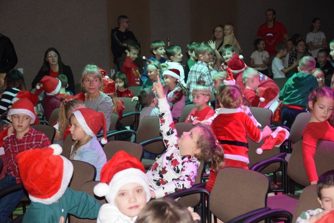 Mikołajki 2025 dla dzieci i młodzieży w Zduńskiej Woli Karsznicach