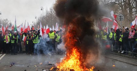 Negocjacje do ostatniej chwili. Wiemy, co działo się w nocy