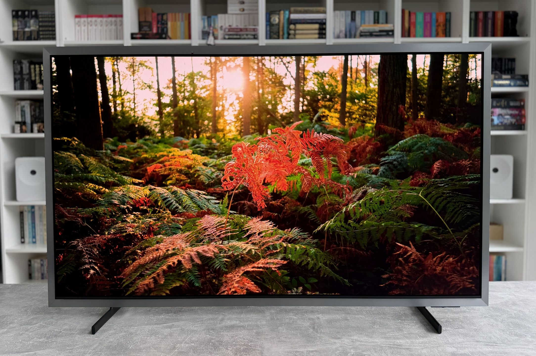 Samsung OLED S99H - efekt HDR