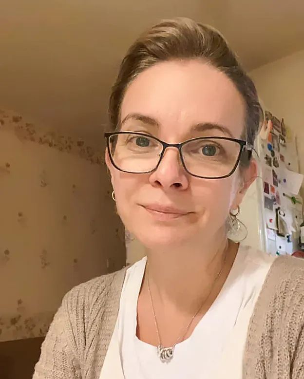 
Tak dziś wygląda Pamela Marszałek z "Miodowych lat"