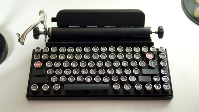 The Qwerkywriter – poczuj się jak pisarz! Maszyna do pisania w nowoczesnej formie 3