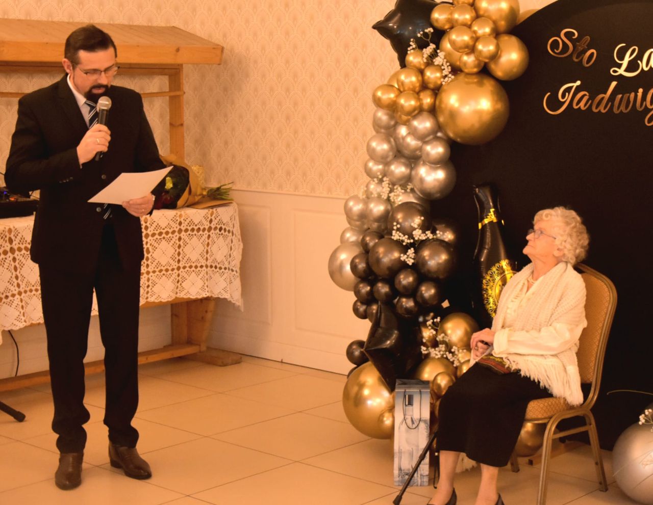 Setne urodziny Pani Jadwigi Wiśniewskiej – wyjątkowe święto!