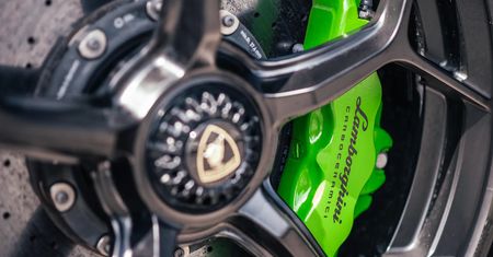 Lamborghini prezentuje aktywne piasty. Mają zapewnić przewagę na torze
