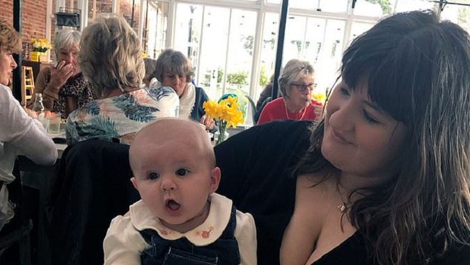 Zdecydowała się na ciążę w młodym wieku. Potem nie miałaby szans