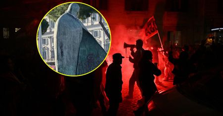 "Dość nienawiści". Zdewastowany pomnik św. Jana Pawła II w Rzymie