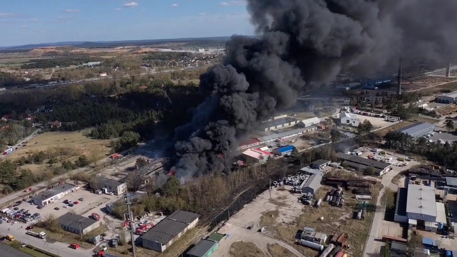 Pożar składowiska odpadów - Sitkówka-Nowiny - 19.04.2020 r. 