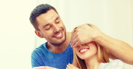 Mikołajki we dwoje – jak wybrać bieliznę dla niej?
