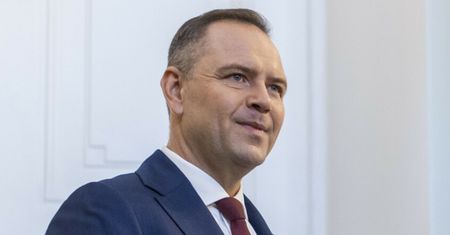 Oceniła angielski Nawrockiego. "Umiejętności przeciętnego Polaka"