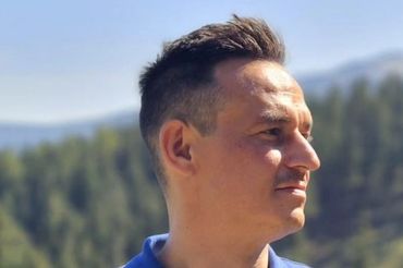 Marcin Dobski jest pracownikiem TV Republiki