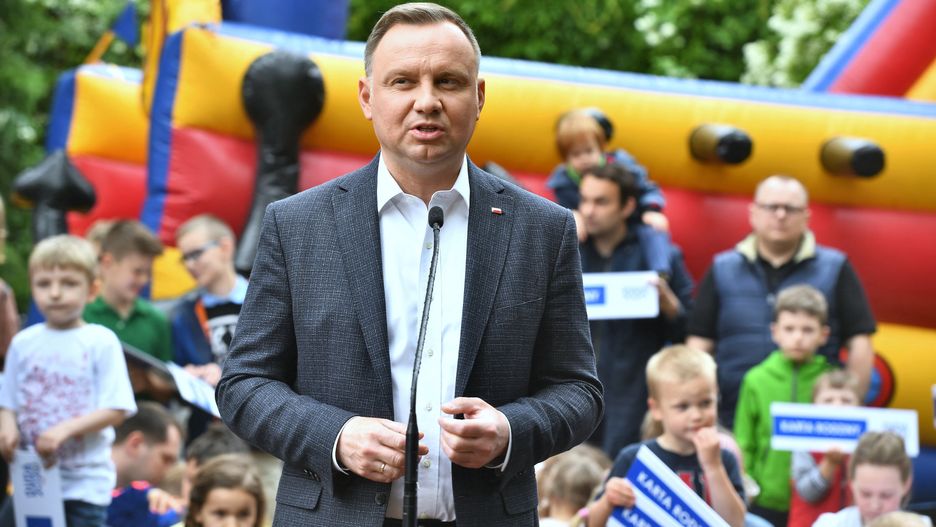 Wybory 2020. Prezydent Andrzej Duda podczas ogłoszenia "Karty Rodziny"