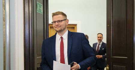 Uchylenie immunitetu Wosia i uszczypliwości ws. tempa prac. Komisja zajmie się wnioskiem za dwa tygodnie