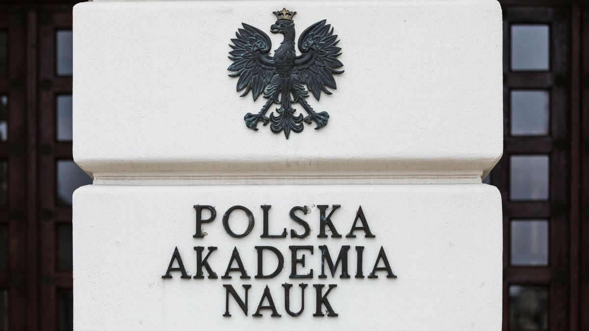 Prezes PAN mówi o "permanentnej biedzie", w której żyją niektóre instytuty naukowe