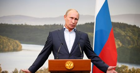 Putin sieje niepokój w Europie. "Niezwykle groźna dezinformacja"