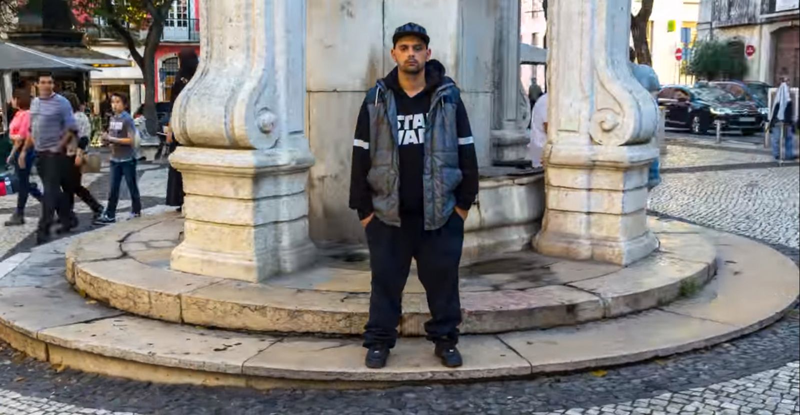 Ten klip to w rzeczywistości hyperlapse składający się z ponad 5000 zdjęć! 2