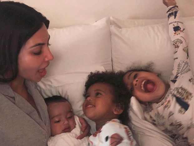 Kim Kardashian szczerze o ciąży: "Myślałam, że to koniec mojego życia"