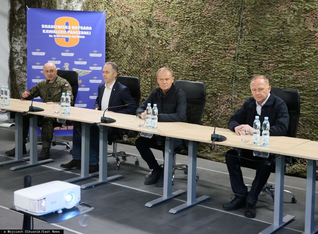 Wiceminister Mroczek ma wytłumaczyć się z rosyjskiej spółki w Warszawie. Szef MSWiA: "Wyjaśnienia trwają"