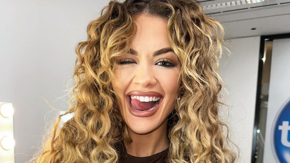 Rita Ora pokazała się w prześwitującej sukience 