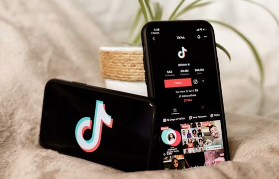 TikTok rozwija komentarze. Głos i nawet dziewięć zdjęć w jednej odpowiedzi