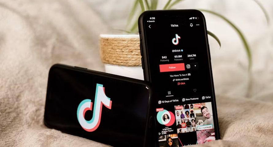 TikTok rozwija komentarze. Głos i nawet dziewięć zdjęć w jednej odpowiedzi