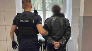 Pod drzwi aresztu przyszła skatowana kobieta. Była więziona i bita przez znajomego
