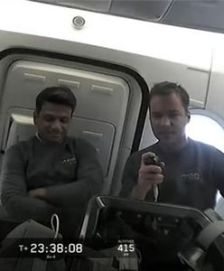 Połączyli się z kosmosu. Węgier popłakał się przemawiając