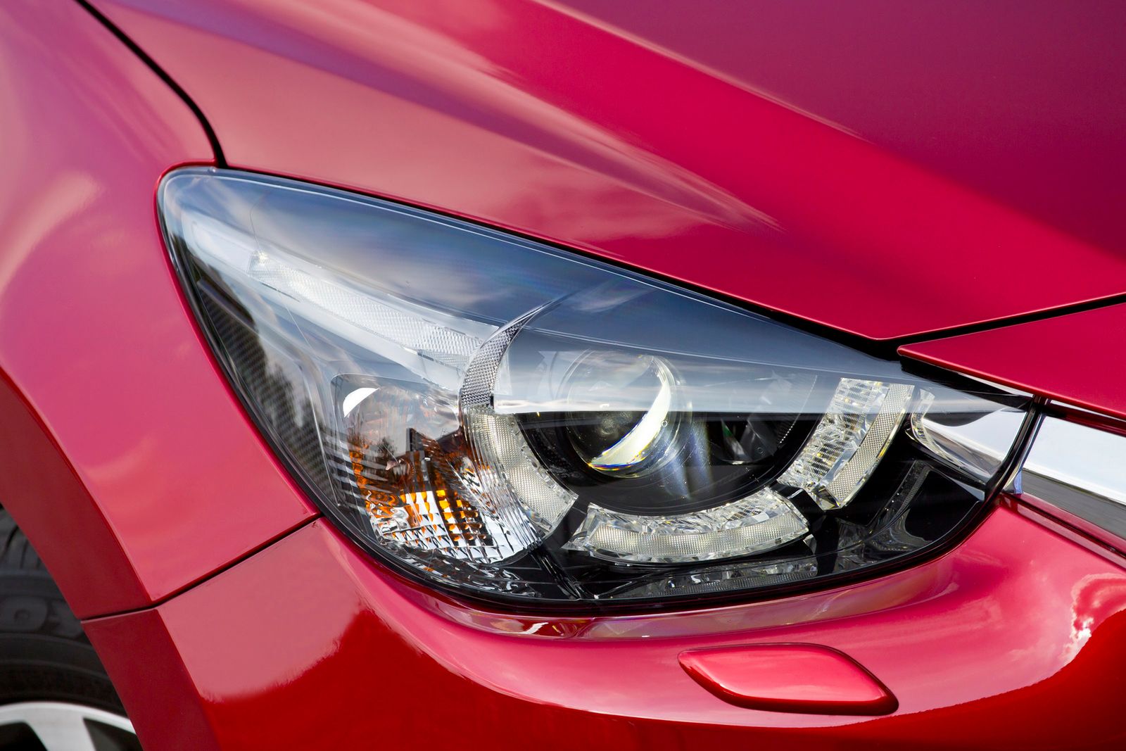 Europejska Mazda 2 – obszerna galeria zdjęć 69