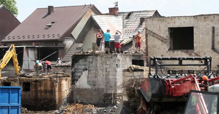 Pożar w Nowej Białej. Jest decyzja ws. szczególnych zasad odbudowy